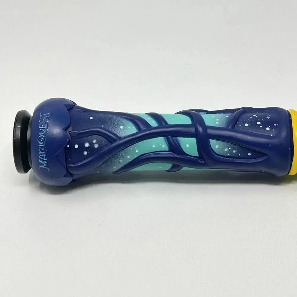 MagiQuest Great Wolf Lodge Wand Green Gem Purple Blue Vine Works 2022 No Topper